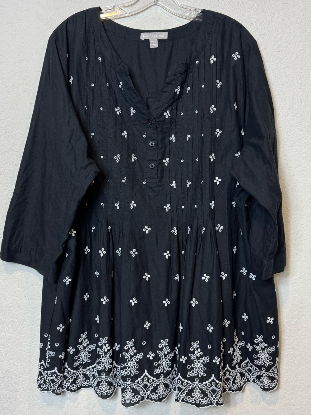 Woman Within Plus Size 100% Cotton Eyelet Embroidered Pintuck Tunic Top 1X 22/24